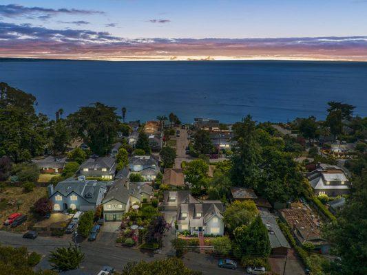 Drone shot of house in the evening by Lauren Spencer's team