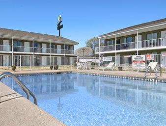 Outdoor pool of Newly Renovated Rodeway Inn Jackson I-40 & Highway 412