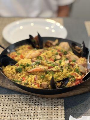 Signature paella's single