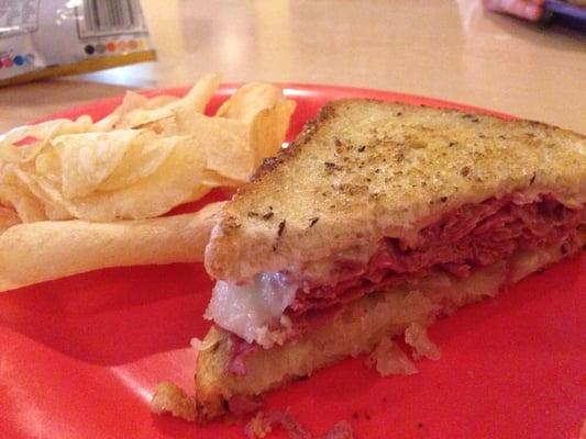 Reuben & chips.