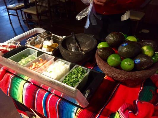 fresh table side guacamole