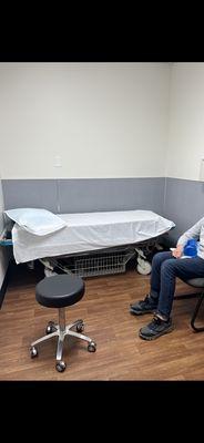 Photo of the exam room