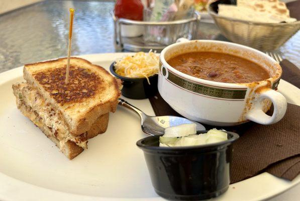 Tuna melt and chili. Pretty good