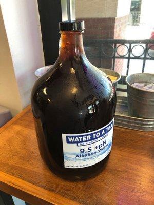 Iced tea in a jug! Refills abound