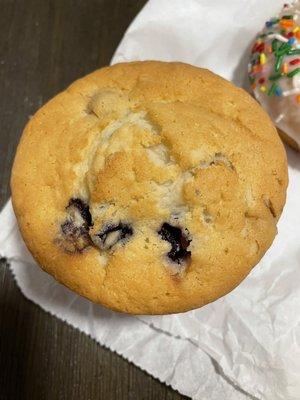 Blueberry muffin