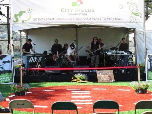 Local band Ruckatan providing the music at the grand reopening of Minnie & Lovie Ward, 9/14/2014.