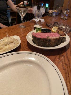 Dinner-prime rib with lobster pie and garlic mashed