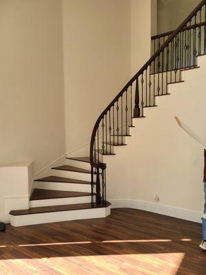 Walnut woodfloor in stairs