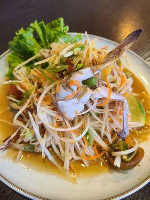 Papaya salad with blue crab