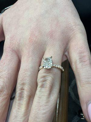 This photo does not do this beautiful masterpiece justice! 2c ring!