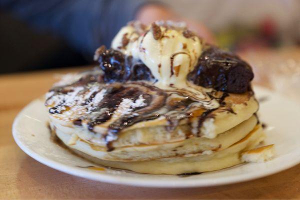 Nutella Hazelnut Pancakes