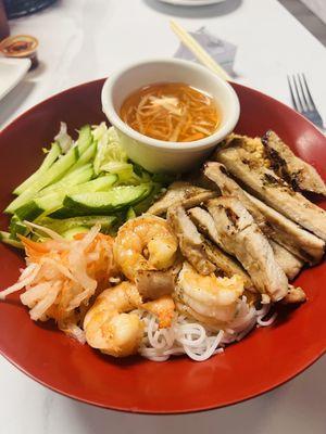 25. Grilled Pork and Shrimps