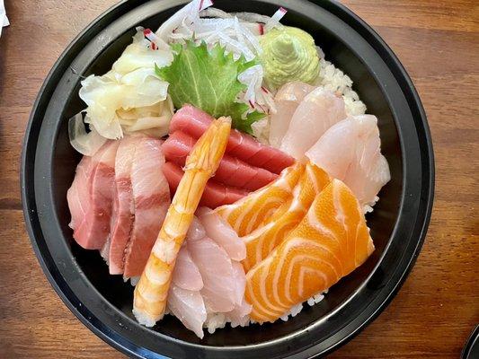 Chirashi Deluxe, 16 pieces premium sushi, $22.99