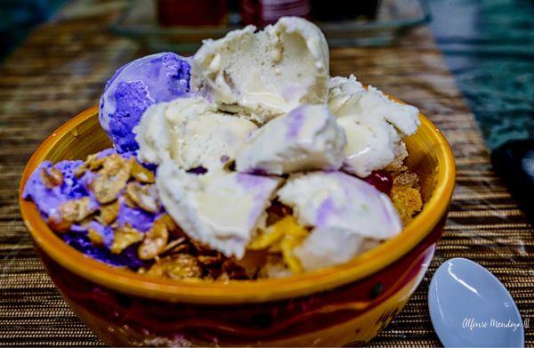 Halo-halo