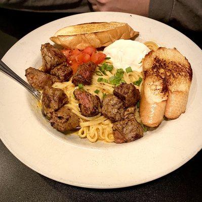 Cajun pasta with blackened filet