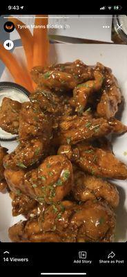 Dynamite boneless wings