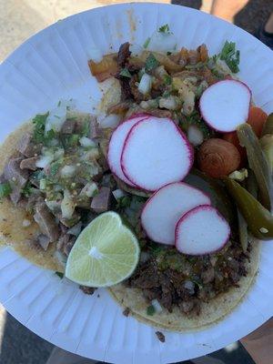 Tacos de lengua, al pastor, y asada