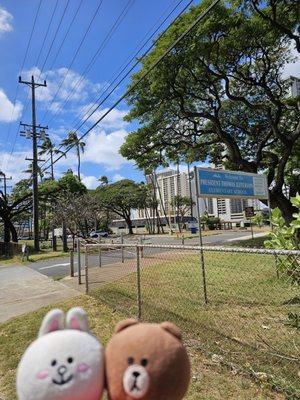 Street sign on Kapahulu Avenue