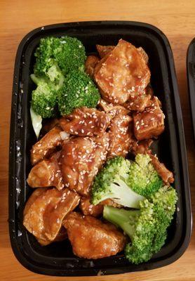 Sesame Tofu with Broccoli