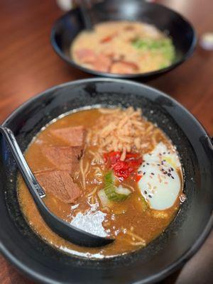 Curry ramen + Tonkotsu ramen