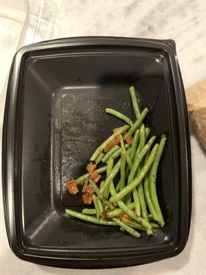 Green Beans Almondine, missing almonds and portion is tiny