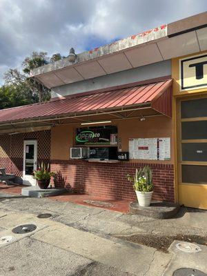 El Taco Amigo, can order to go outside or sit inside & order at the window