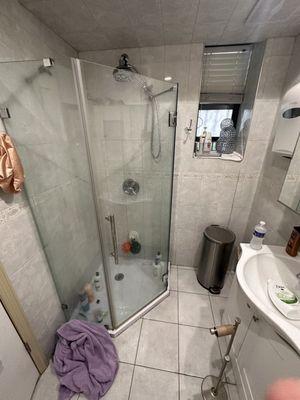 Shower to shower off and bathroom of this rip off joint