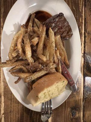 Small filet with fries