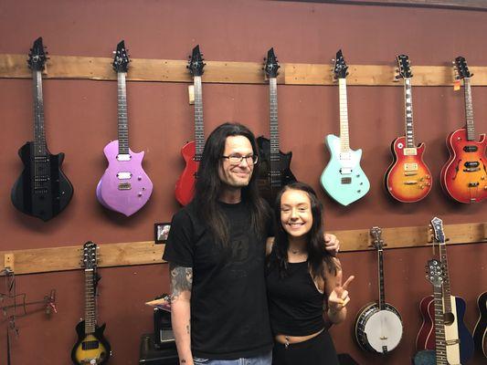 Jon of Sully Guitarz in-store with violin virtuoso Serena of serenazmusic!