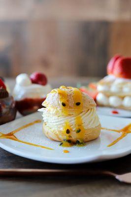 Passionfruit cream puff