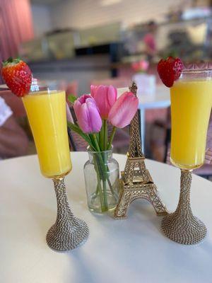 Delicious mimosas