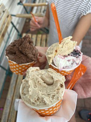 Starting from the upper left; chocolate, salted caramel and a berry-cream concoction, Nutella and stracciatella in hiding