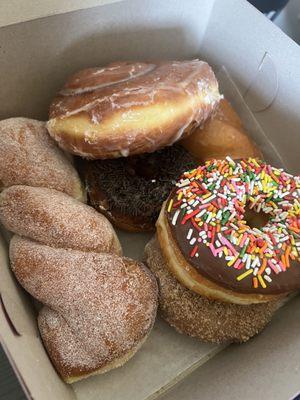 HALF DOZEN DONUTS