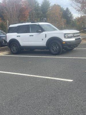 New wheels from Fred Beans. "Ford Bronco 2024 Big Bend". Thank you @Robert Williams for being a super nice and relaxed sales rep.