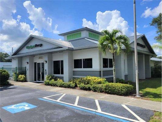 Beauty Image - Extra Space Storage at 5150 University Pkwy, Sarasota, FL 34243