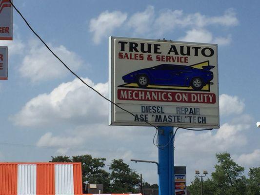 Right next to Whataburger on Bell Blvd in Cedar Park.