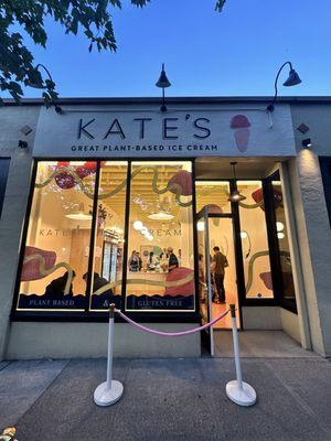 Outside Kate's