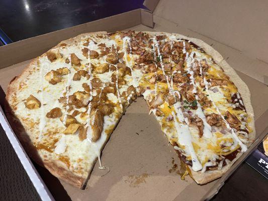 Half-n-half pizza (bc I couldn't decide)... right half is BBQ chicken, and left half is gold chicken pizza.  Excellent!