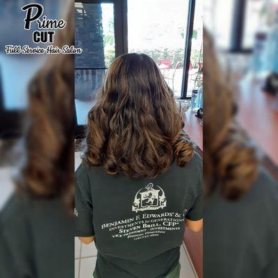 Do you want to have your hair and makeup like her? Come to Prime Cut to do it!!!