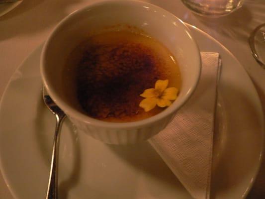 Creme brulee with orange and triple sec flavor