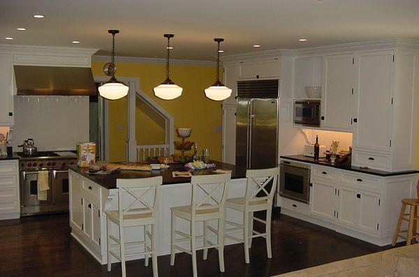 S & S Custom Cabinets