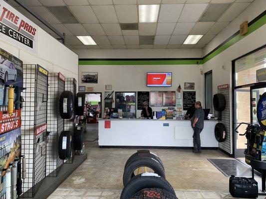 Ramona Tire Pros & Service Center; Ramona California  Brake Systems Oil Changes