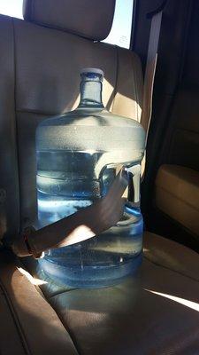 Lol he buckled our water in that's pretty smart I'm start doing that.