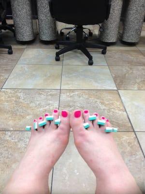 Pink toes by Tina!