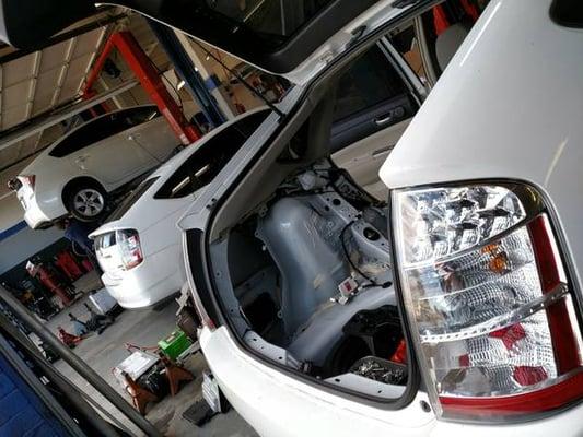 Toyota Prius and Hybrid battery repair experts.