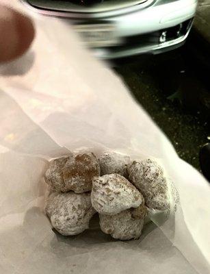 Eating In The Street @ Night: (Zeppoles Are Fresh & Fried On The Spot- But Were A Bit Too Doughy)