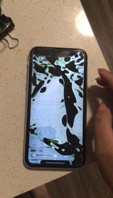 Broken iPhone XR