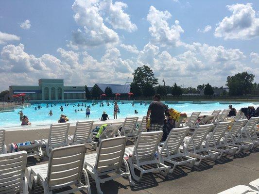 The awesome wave pool(!)