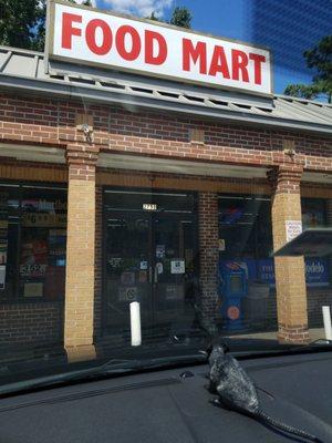 This is the food Mart that uses Chevron.