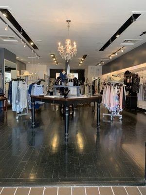 Chandeliers Boutique